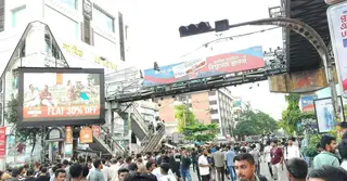 সায়েন্সল্যাব থেকে সংসদ অভিমুখে আন্দোলনরত শিক্ষার্থীরা